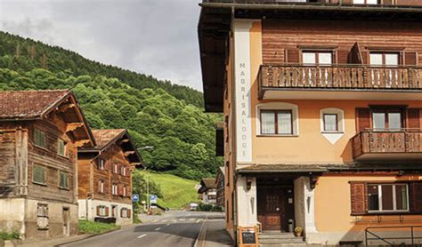 hotel klosters dorf.